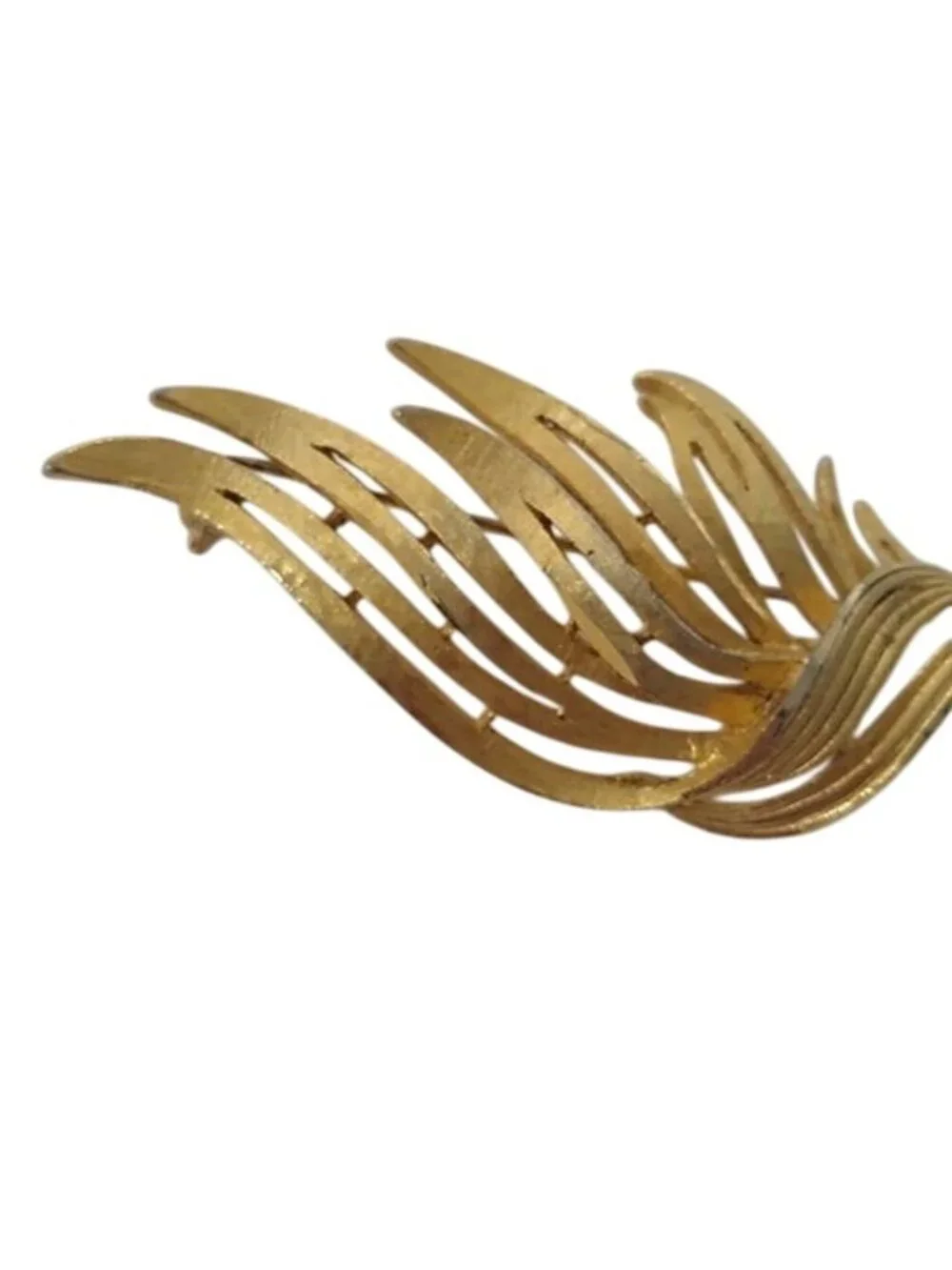 Vintage BSK Goldtone Metal Leaf Brooch